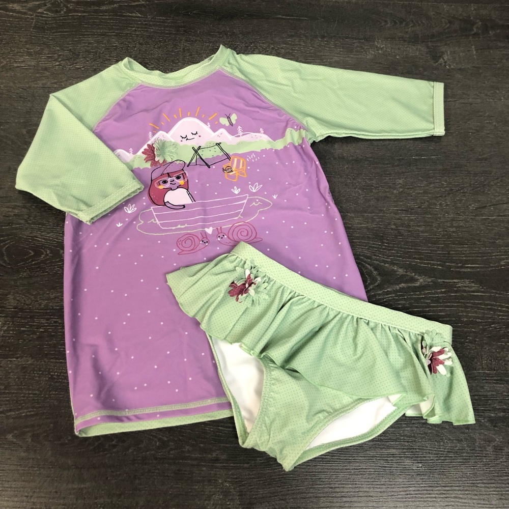 Rashguard and bikini